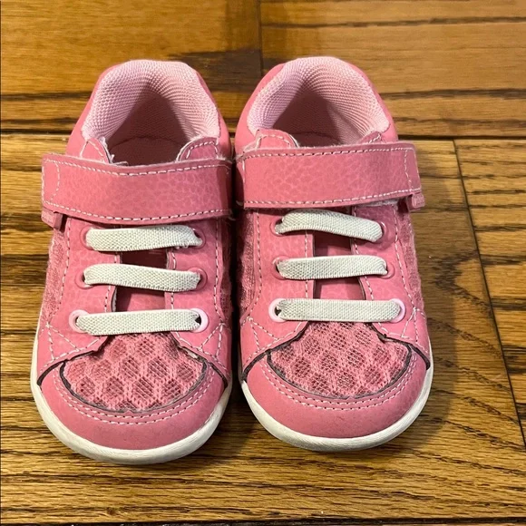 Pediped Pink Toddler Shoes - Picture 2 of 13